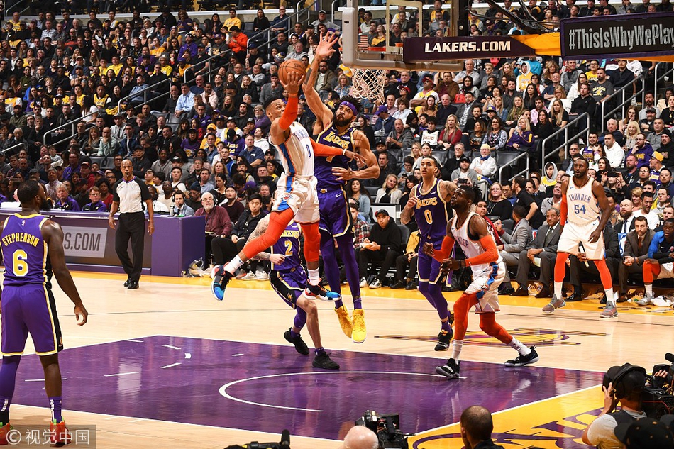 赛中展现出 赛中展现出