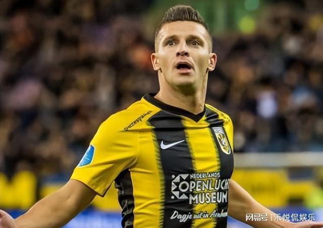 巨大的象征 巨大的象征