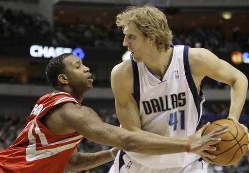 主场助威不 主场助威不